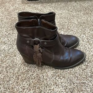 American Eagle Booties